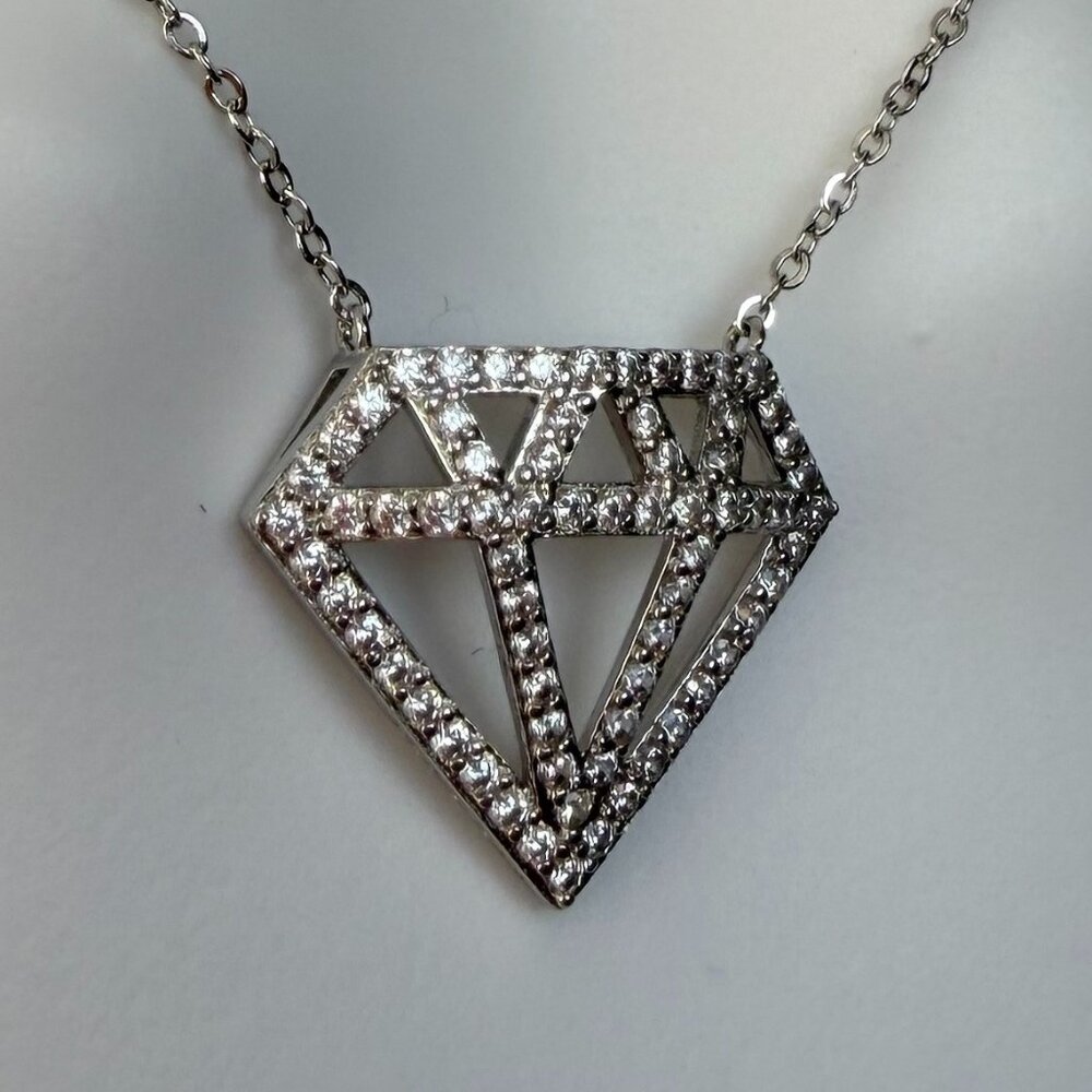 New In Box Radiance by Absolute Sterling Silver Diamond Shape 2D Necklace